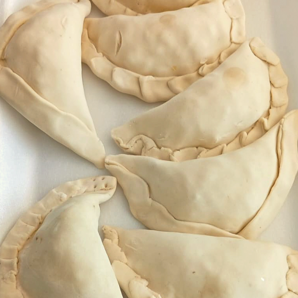 Empanaditas cóctel de aceituna y queso para freír (10 unidades)